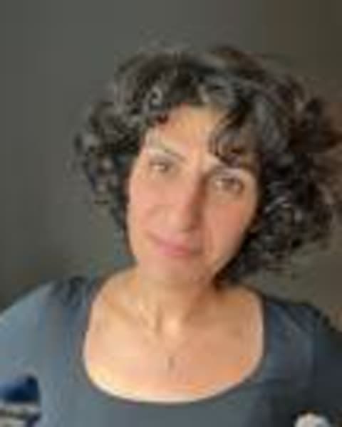 Sally Jaber — Niederländisch, Deutsch, Englisch (UK)